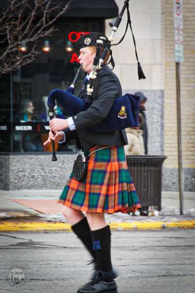 Solitary bagpiper