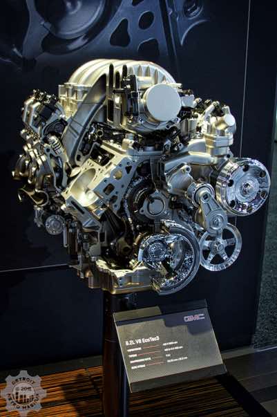 GMC 6.2 L V8 EcoTec3 Engine