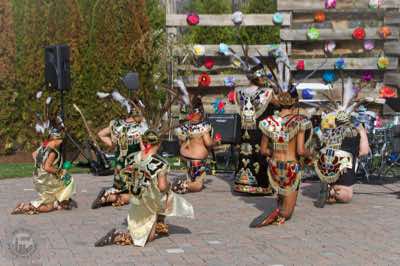 Mexican Dancing
